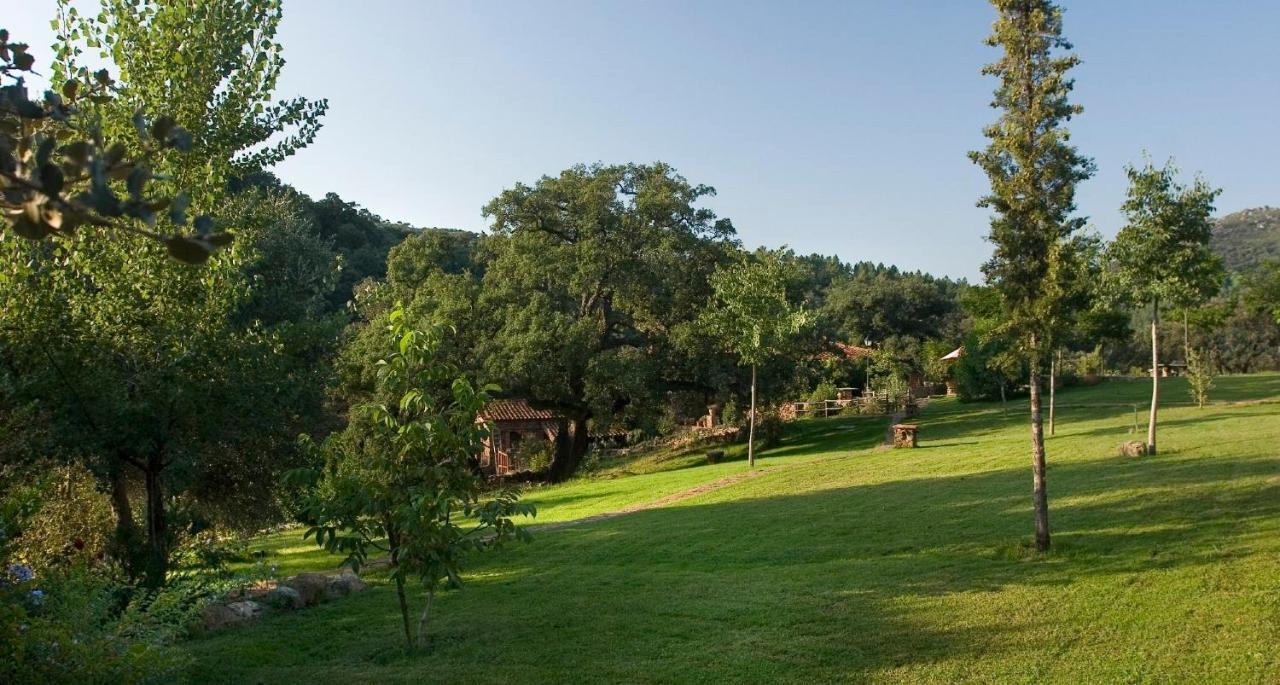 Molino Rio Alajar Pension Buitenkant foto