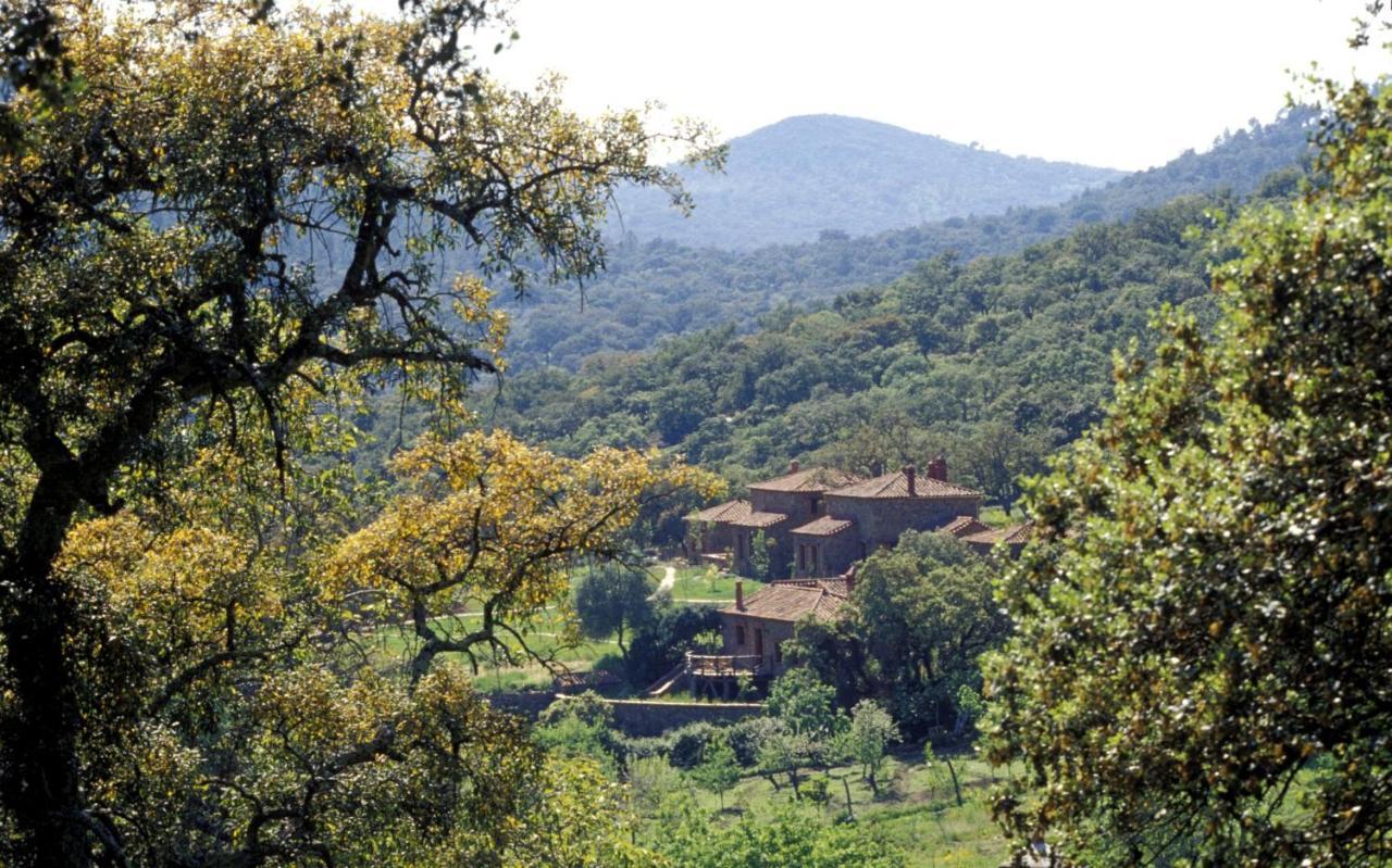 Molino Rio Alajar Pension Buitenkant foto