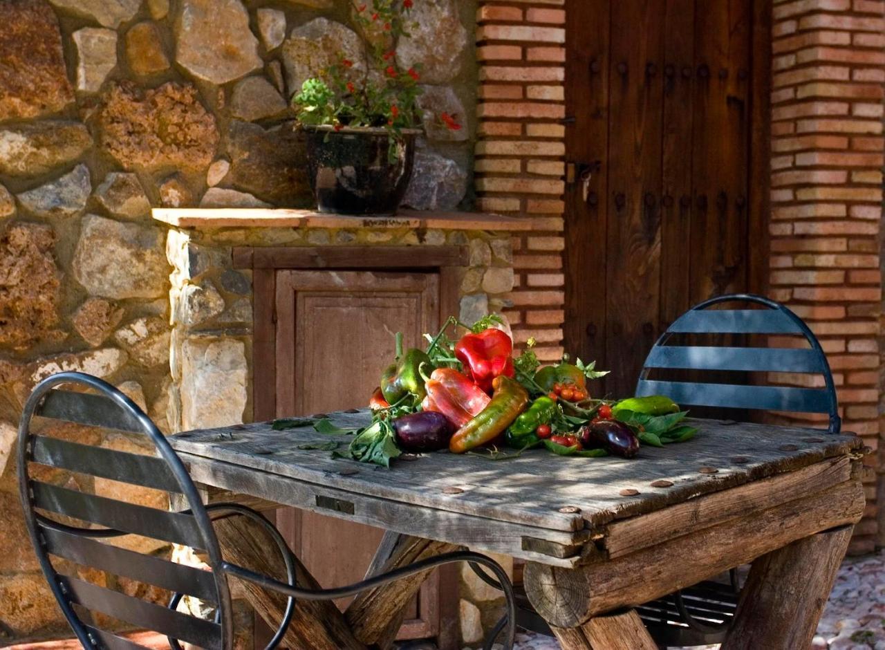 Molino Rio Alajar Pension Buitenkant foto