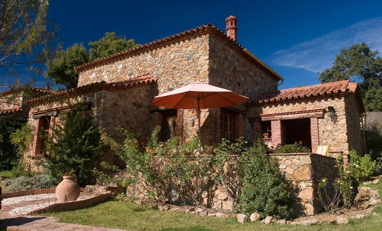 Molino Rio Alajar Pension Buitenkant foto