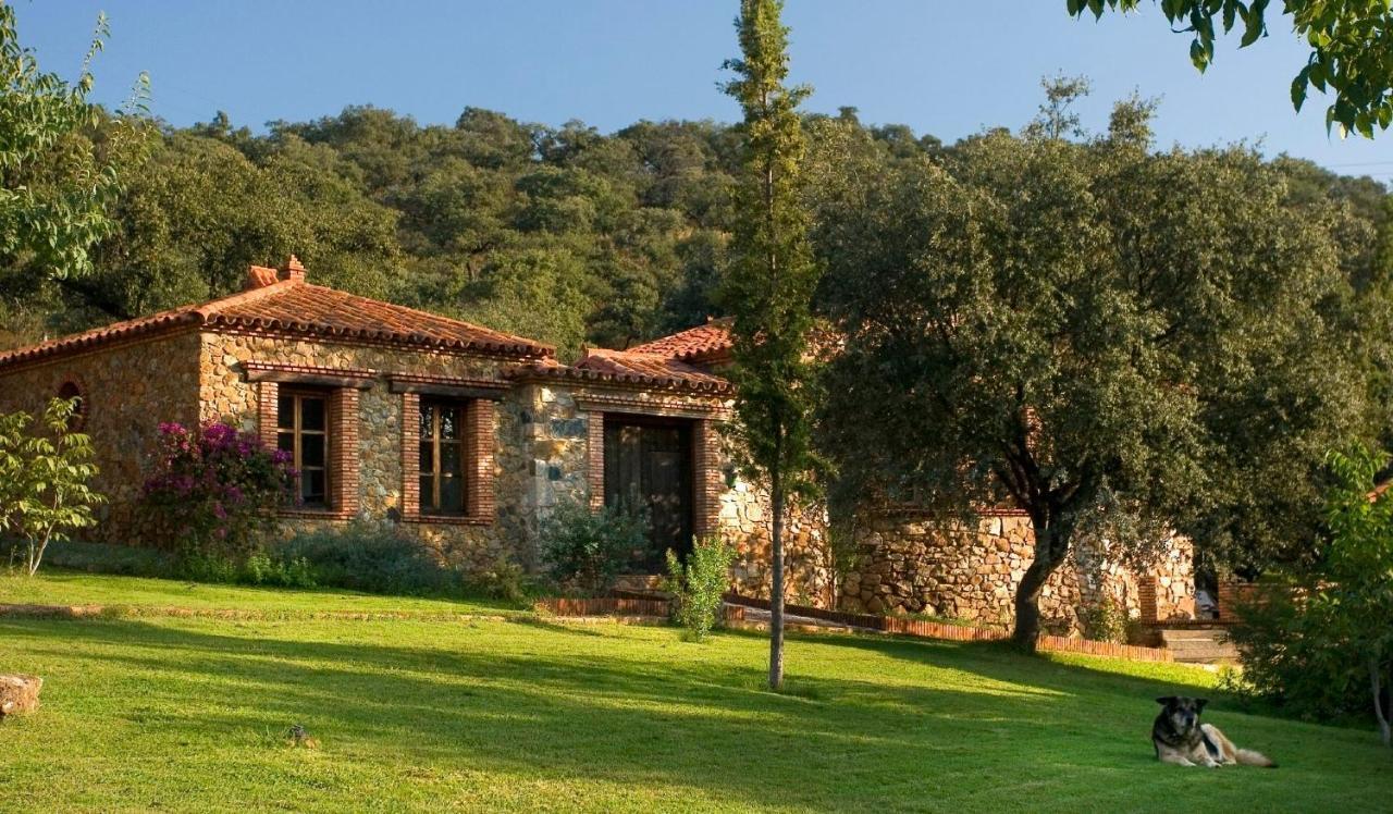 Molino Rio Alajar Pension Buitenkant foto